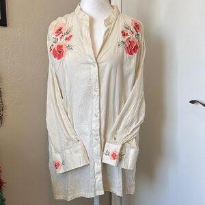 Floral Embroidered Cream Blouse XL